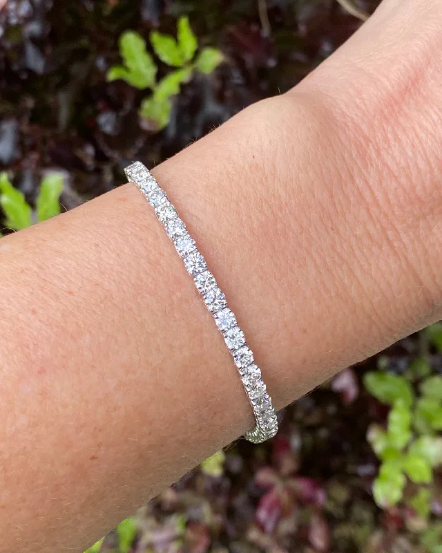 elegant silver bracelets -18ct White Gold 7.0ct Brilliant Cut Diamond Line Tennis Bracelet