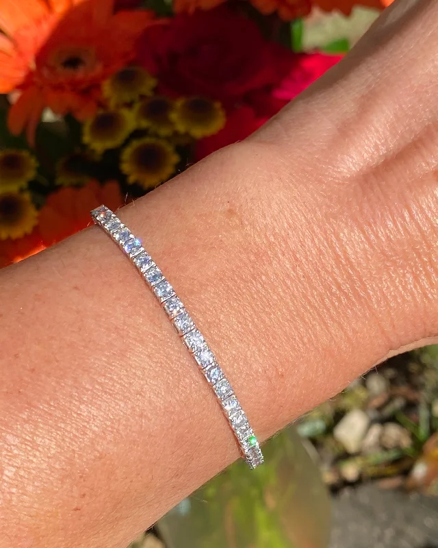 women’s gemstone bangles -18ct White Gold 4.75ct Brilliant Cut Diamond Line Tennis Bracelet